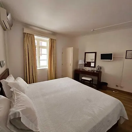 Beira Mar Ангра-ду-Эроижму