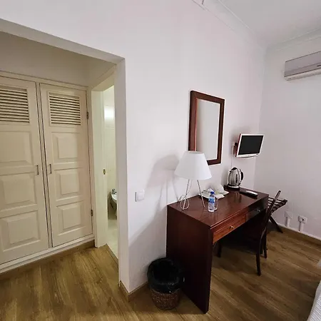 Beira Mar Ангра-ду-Эроижму